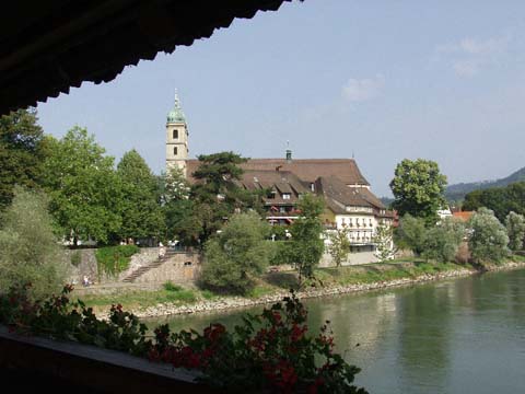 image05.jpg